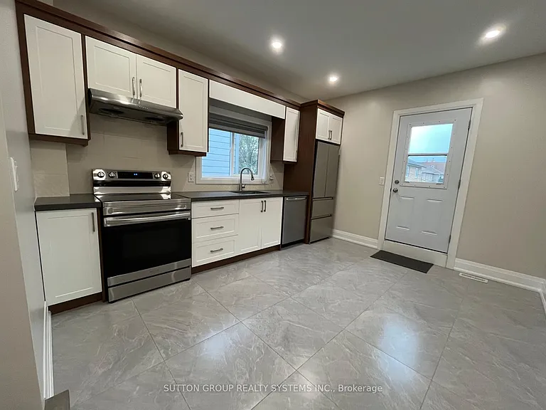 213 Osler St #2 — Photo 19