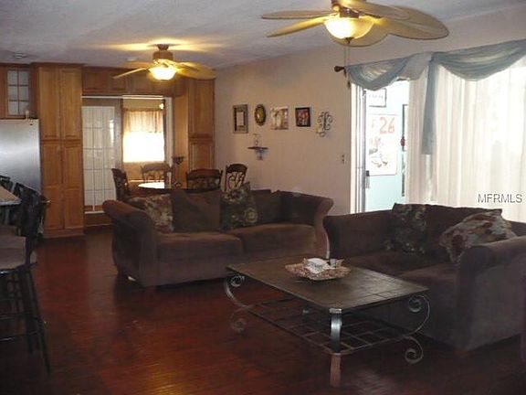 2nd image of 1701 Marion St