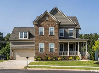 341 Canterwood Dr, Apex, NC 27539