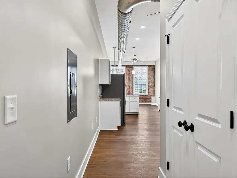 Potter's Lofts - Main Street, Cowpens SC — Photo 13