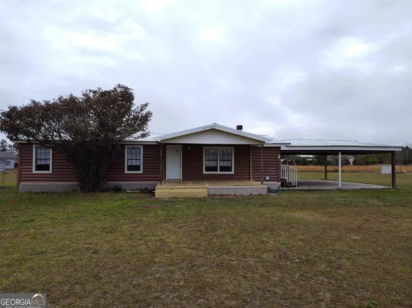 266 Spring Lake Dr, Folkston, GA 31537