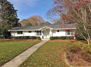 2449 Greenbrier Rd, Winston Salem, NC 27104