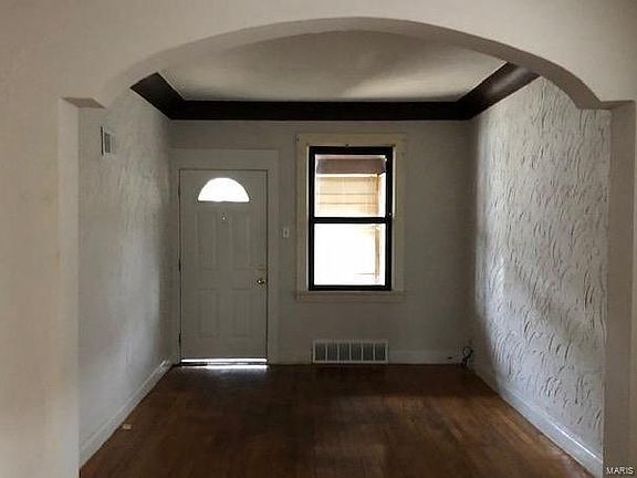 2nd image of 4636 Adkins Ave