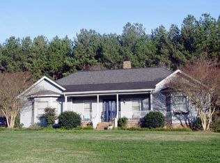 108 Cross Creek Dr, Cherryville, NC 28021