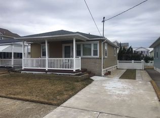113 E Syracuse Ave, Wildwood Crest, NJ 08260