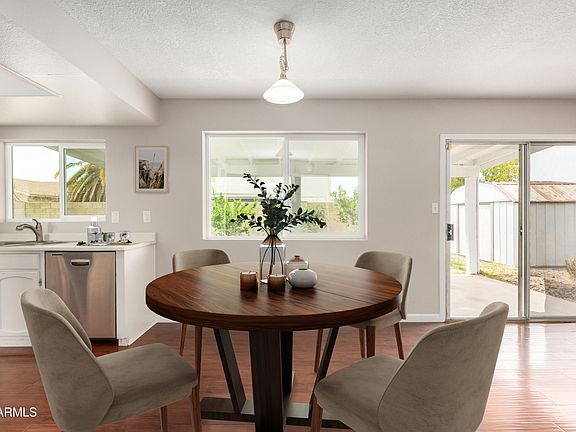 5th image of 1245 W LOBO Avenue