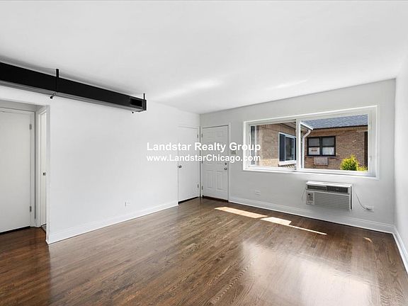 4th image of 1610 W Jarvis Ave APT 2C