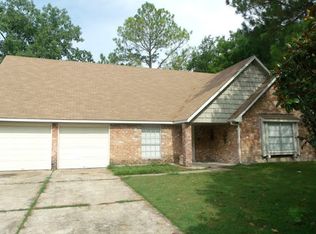 7631 White Fir Dr, Houston, TX 77088
