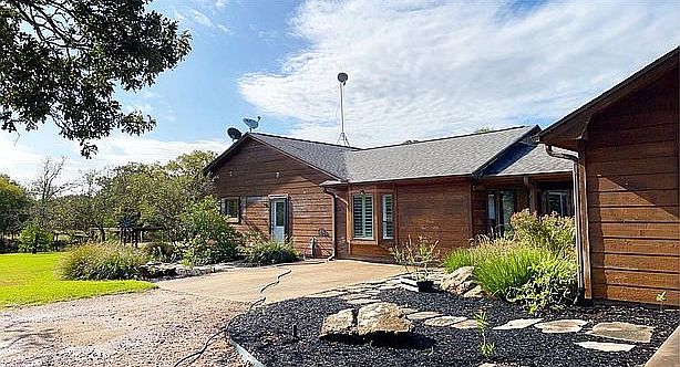 1st image of 5274 Enchanted Oaks Dr