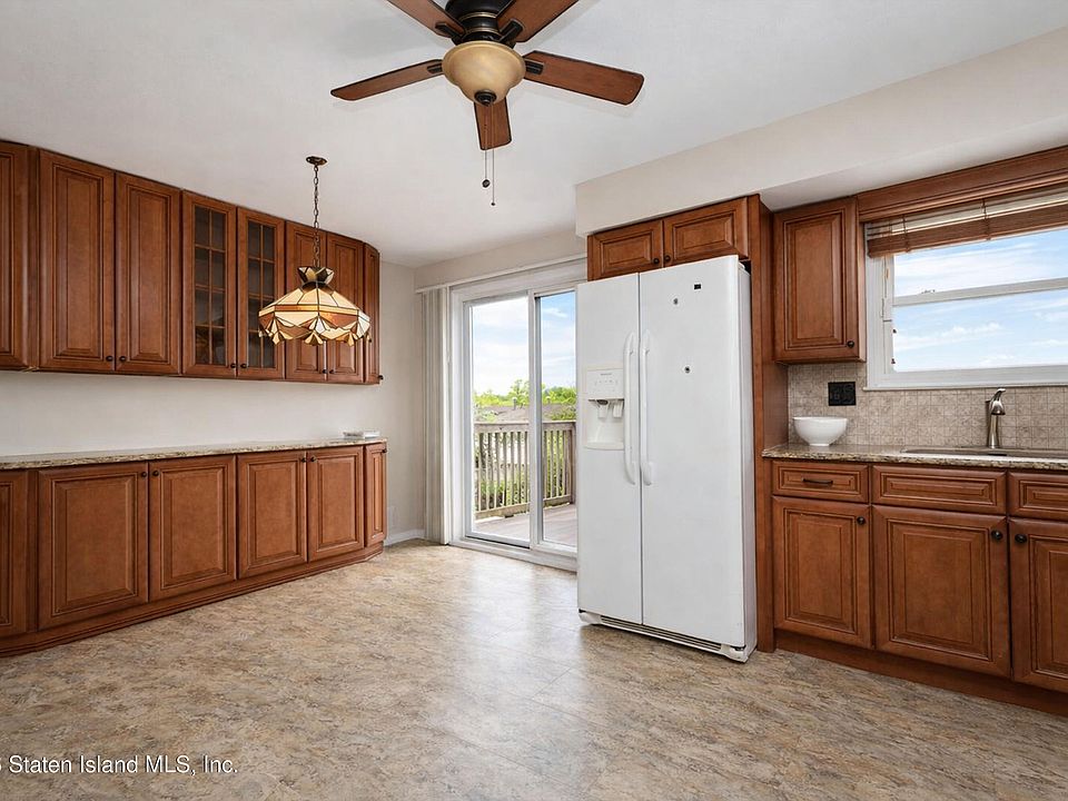 1st image of 58 Kingsbridge Ave
