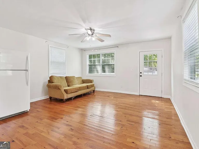 2344 Chestnut Log Pl — Photo 15