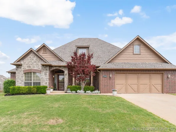 2401 S 14th St, Broken Arrow, OK 74012