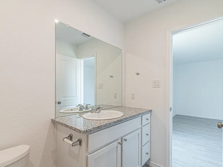6406 Kemper Pl — Photo 34