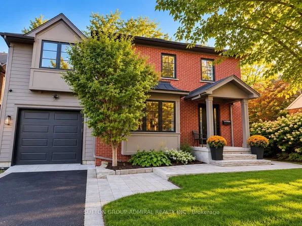 37 Glenellen Dr E, Toronto, ON M8Y 2G4