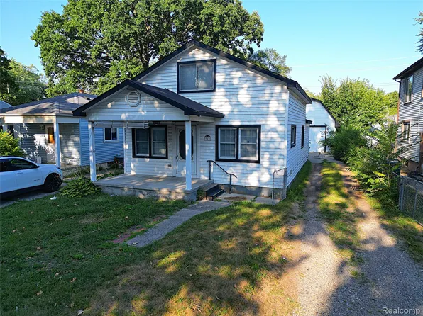 19476 Negaunee, Redford, MI 48240