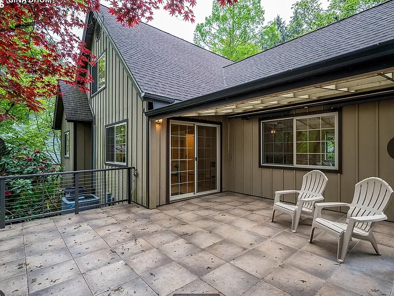 Deck - partially covered