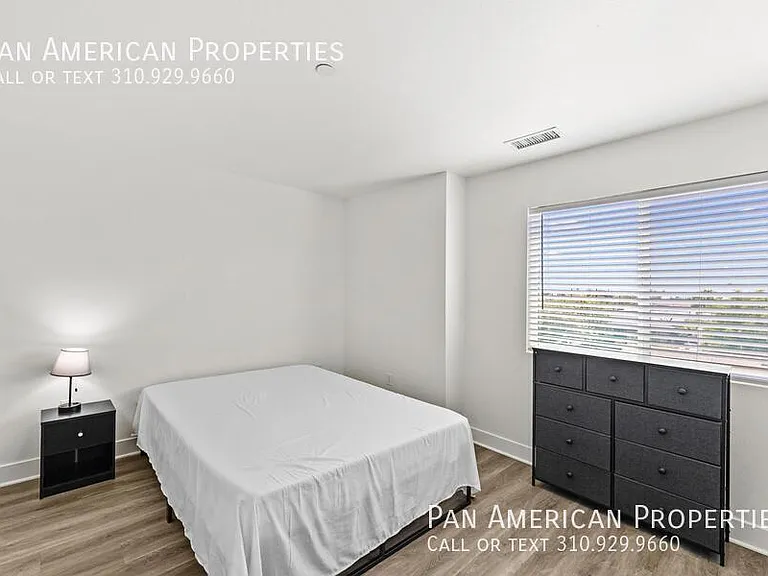 1033 S Montebello Blvd #F — Photo 22
