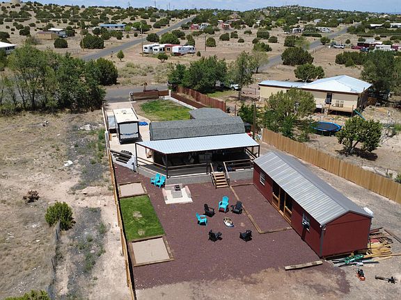 5th image of 2 Crest Ln
