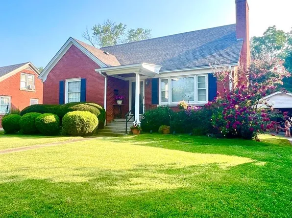 421 Fairfield Dr, Lexington, KY 40503