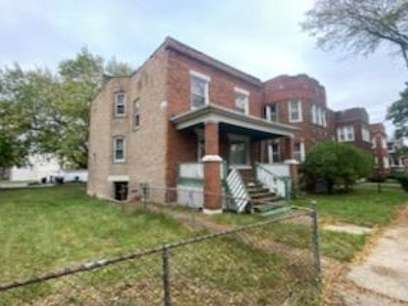 3rd image of 7134 S Eberhart Ave