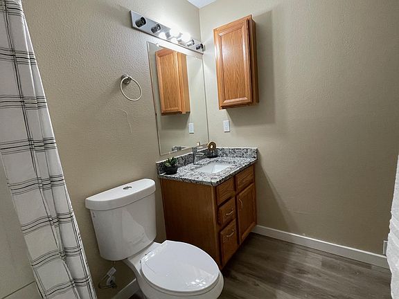 5th image of 11259 Ainsworth Ave S