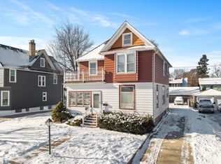 1527 S 80th St, Milwaukee, WI 53214