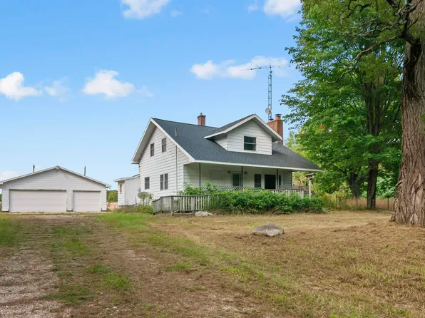 3433 E 46th Rd, Cadillac, MI 49601