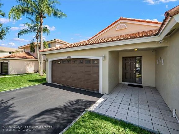 4th image of 1032 NW 124th Ter