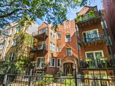 4731 N Malden St APT 3S, Chicago, IL, 60640