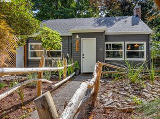 33232 Bi Water Ln, Warrenton, OR 97146
