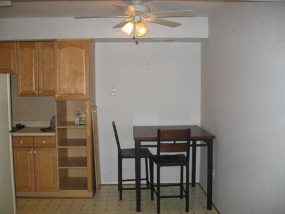 4th image of 20713 Edgewood St