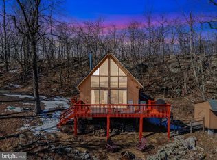 1144 Tower Rd, Slanesville, WV 25444