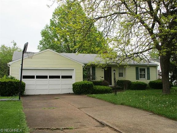2nd image of 1113 Missouri Ave