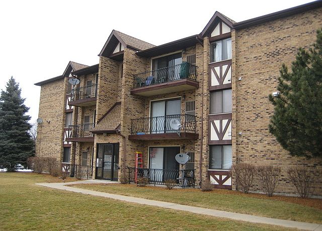 1st image of 7171 175th St APT 2A