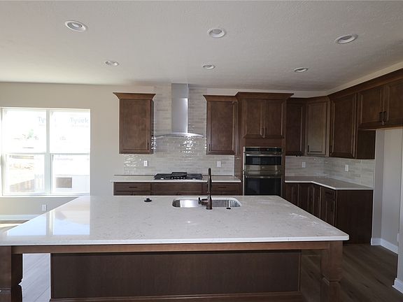 5th image of 275 Tilly Ct #12