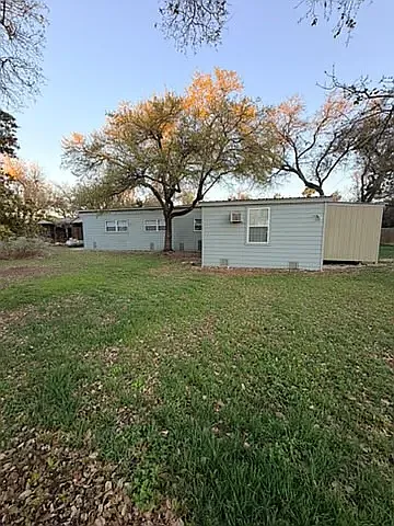 2001 Eagles Way Photo 1