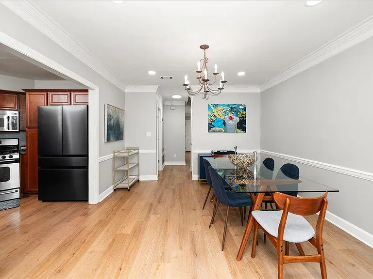 28 Mount Vernon Cir — Photo 10