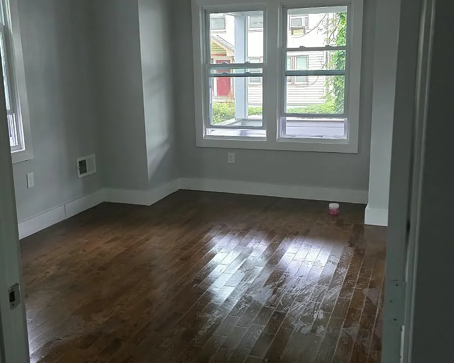 121 Chestnut St #1R