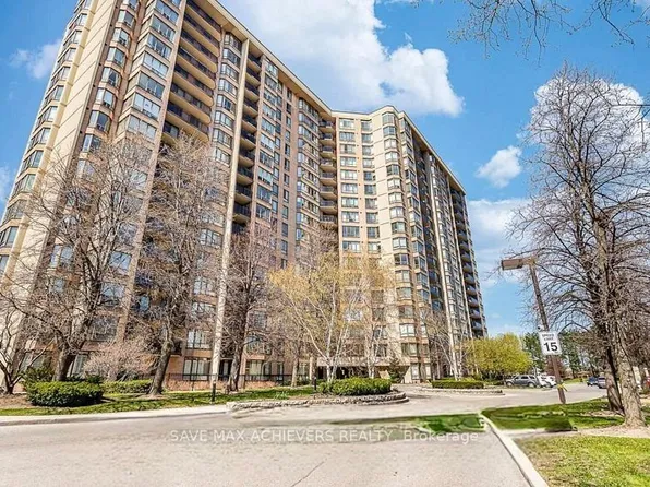 20 Cherrytree Dr #Penthouse 09, Brampton, ON L6Y 3V1