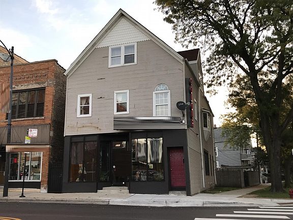 3rd image of 5101 N Lincoln Ave