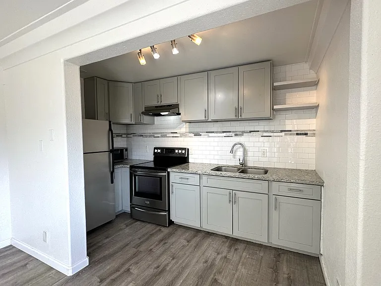 68-101 Waialua Beach Rd #302 — Photo 5