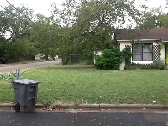 2nd image of 4414 Merle Dr