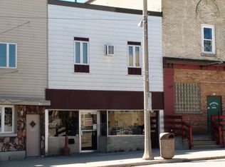 154 E Oak St, Juneau, WI 53039