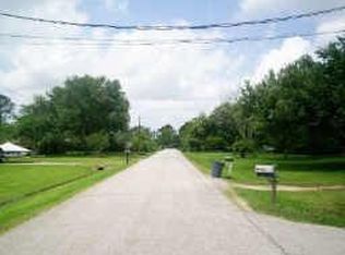 9217 Lee Ln, Manvel, TX 77578