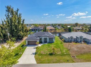 427 NW 7th Ave, Cape Coral, FL 33993