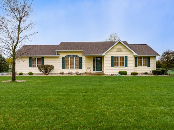 22155 Bluebird Ave, Mattawan, MI 49071