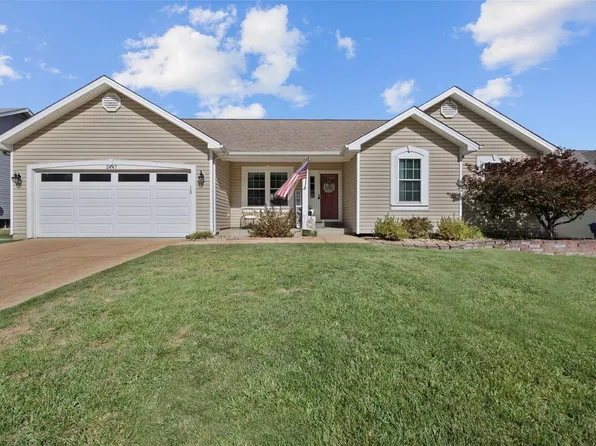 2447 Cobblestone Ct, Imperial, MO 63052