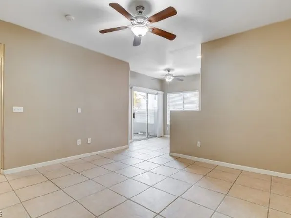 1310 Red Gable Ln, Las Vegas, NV