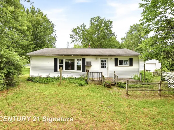 12097 Swan Creek Rd, Saginaw, MI 48609