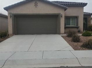 4376 S Laurel Ln, Pahrump, NV 89061